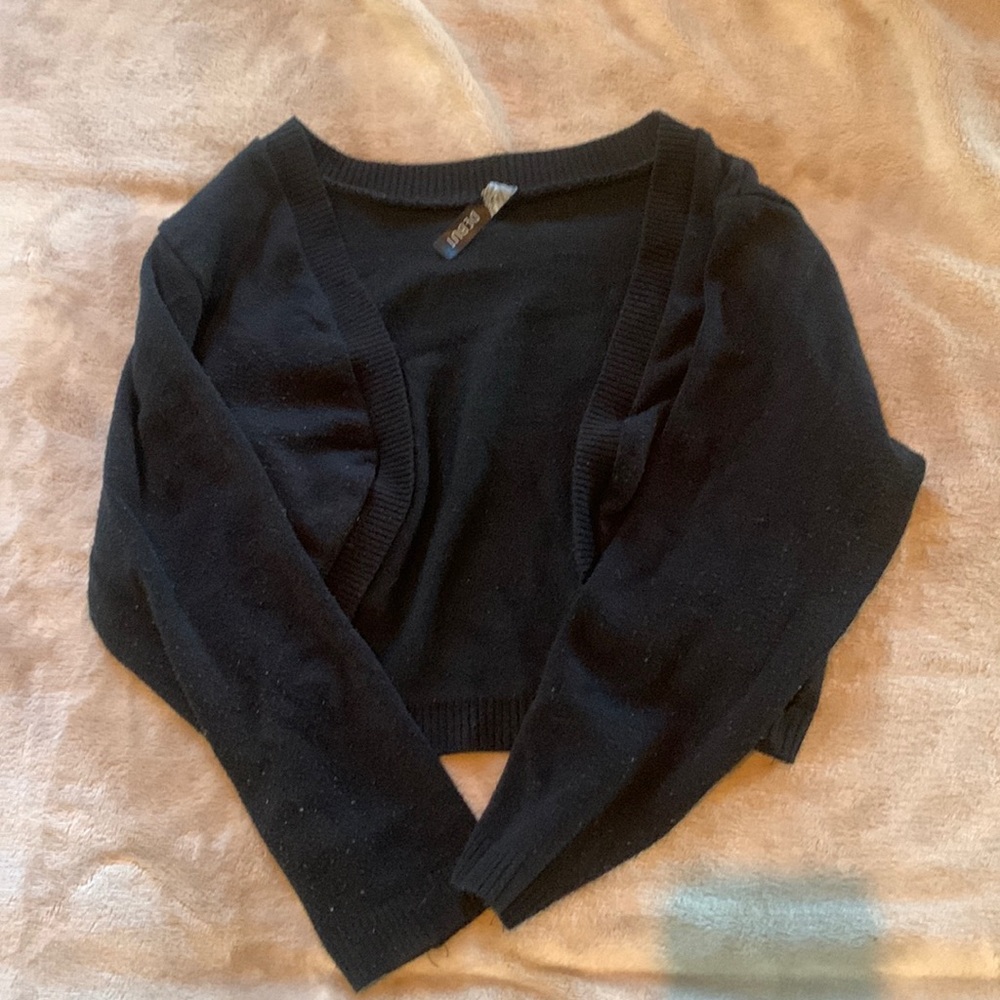 Women’s Debut Black Cardigan / Shrug Medium